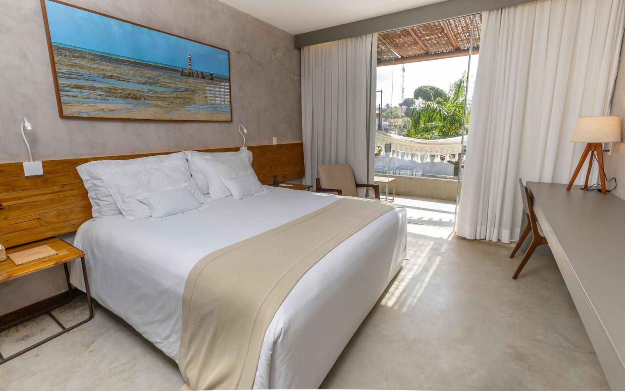 Suite With Balcony and King-size bed With Sea Side View - Bromélia,1557575047:JPEG